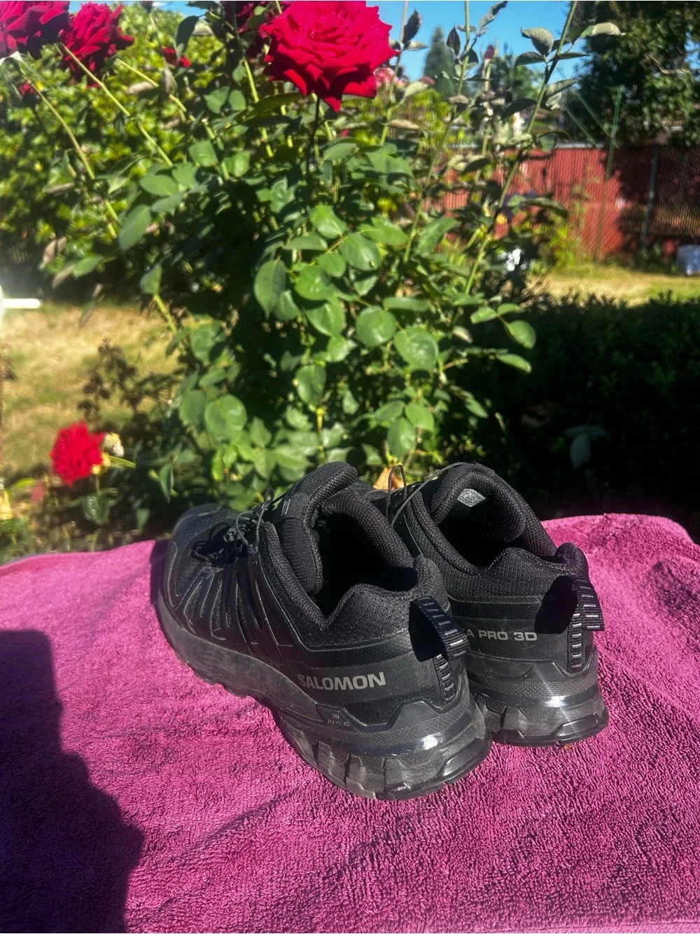 Salomon XA Pro 3D V9 Mens Black Trail Hiking Waterproof Sneakers Size 8.5